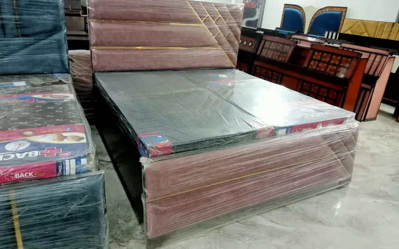 Paras Handloom & Furniture